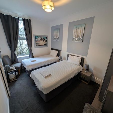 Cecil Court Hotel Bornemouth Extérieur photo